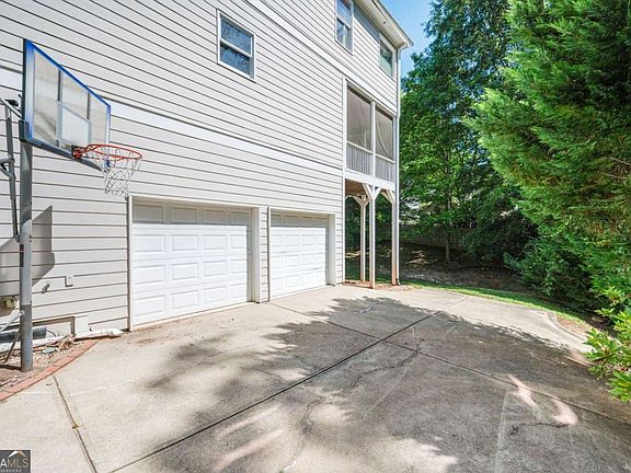 2nd image of 2199 Collins Dr NW