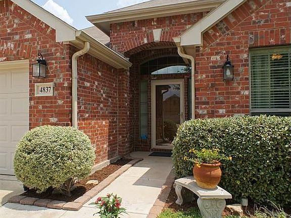 3rd image of 4837 Aidan Ct