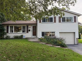 25 Helenwood Rd, Rochester, NY 14616