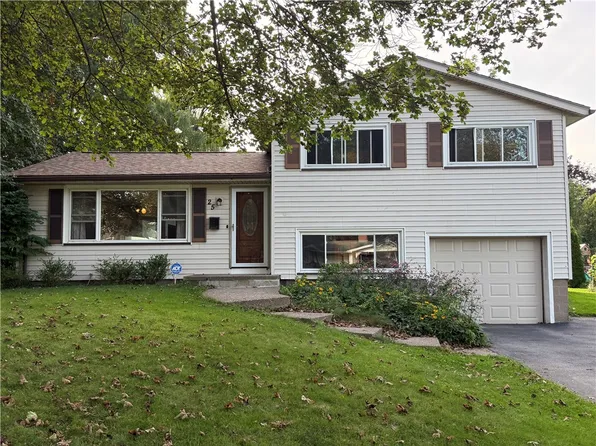 25 Helenwood Rd, Rochester, NY 14616