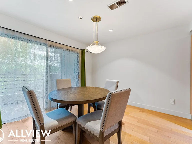 280 Cagney Ln #220 — Photo 19
