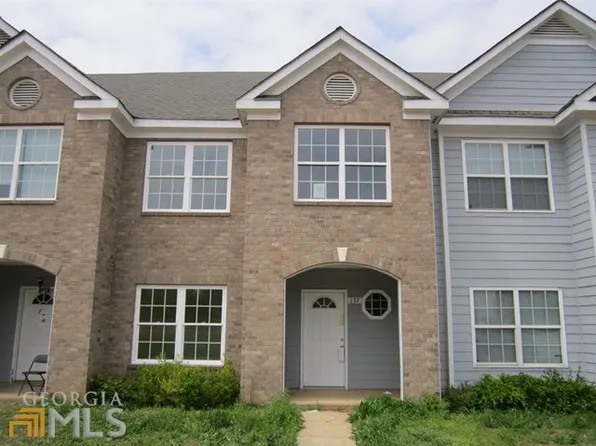 132 Nizzear Ln, Carrollton, GA 30117