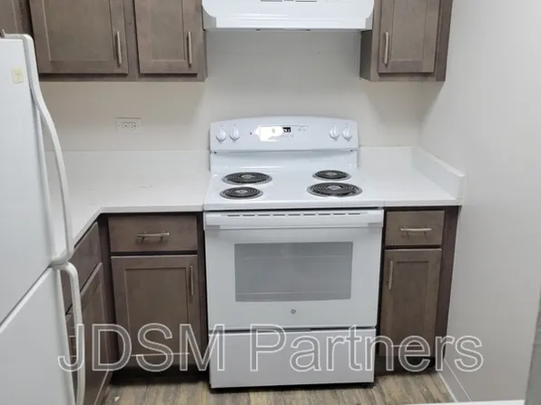 5605 W Warren Ave, Denver, CO