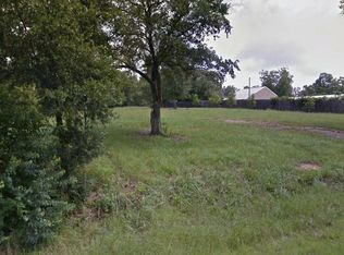 822 W Miles Ave, Wiggins, MS 39577