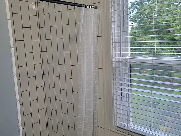 138 Bay View Ave #3 — Photo 11