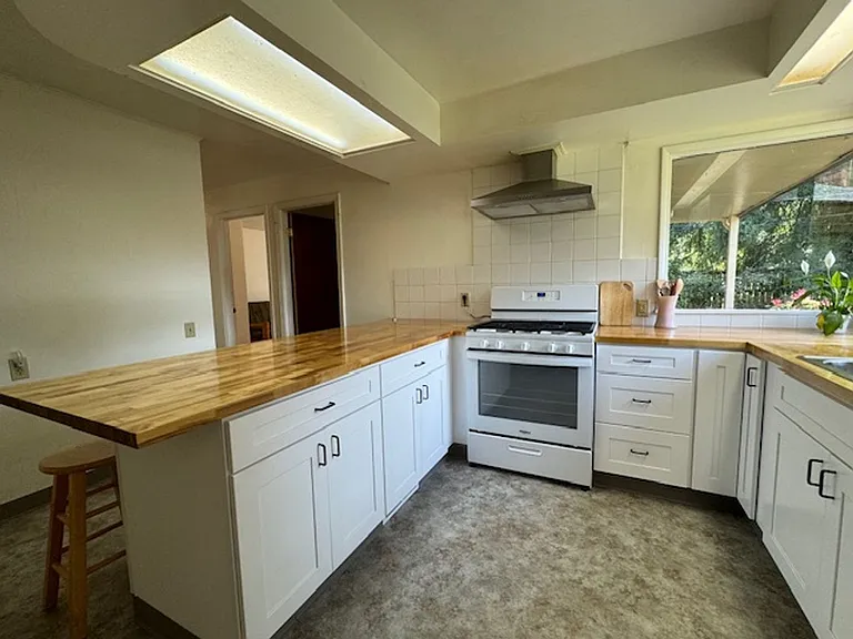 1184 Fickle Hill Rd — Photo 30