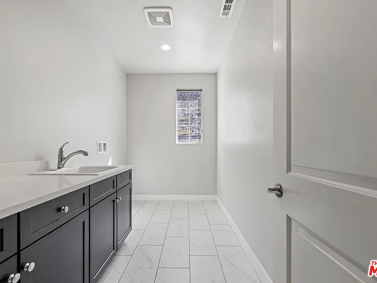 24220 Sterling Ranch Rd — Photo 27