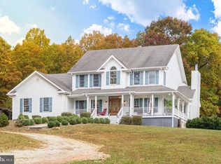 695 Whippoorwill Ln, Shipman, VA 22971