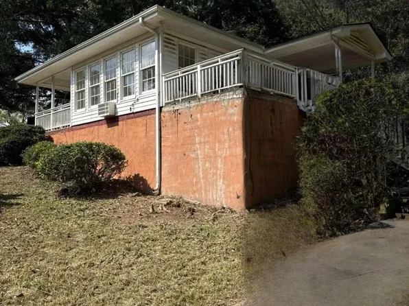 4470 E Cherokee Dr, Canton, GA 30115