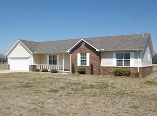 107 Lakeside Ave, Chouteau, OK 74337