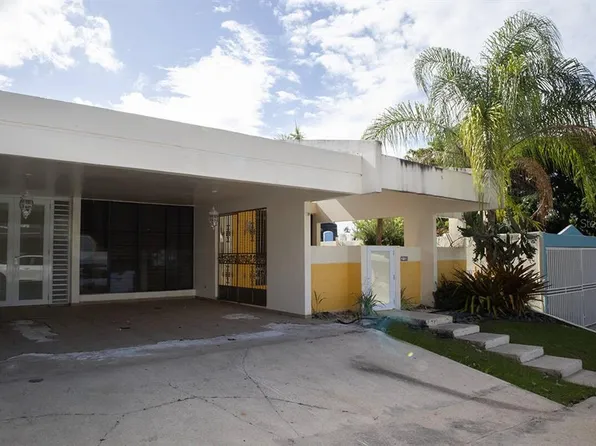 (undisclosed Address), Bayamon, PR 00956