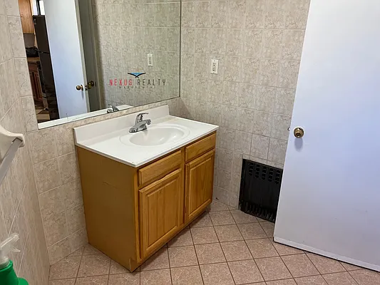 Rented by Voro NYC | media 19