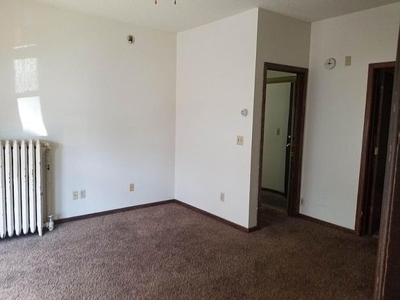 5th image of 380 5th Ave S #1