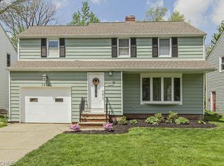 1224 Brainard Rd, Lyndhurst, OH 44124