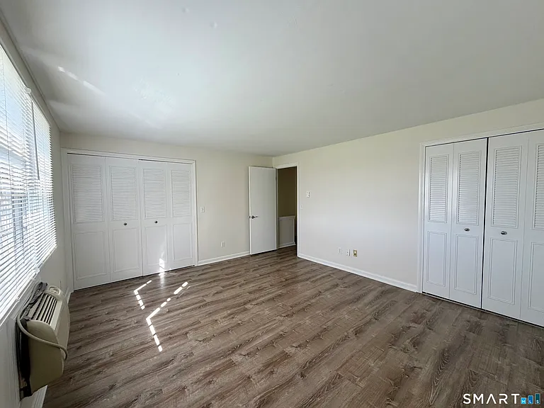47 Old Farms Ln #47 — Photo 15
