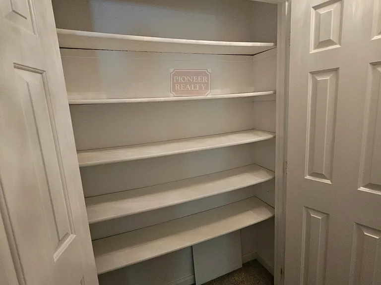 5305 Hill Dr — Photo 36