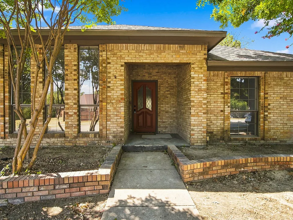 3205 Wrangler Rd