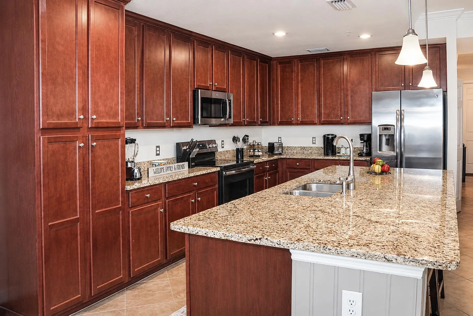 2 bed, 1232 sqft, $2,850 — Photo 2