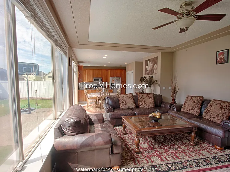 682 June Dr — Photo 6