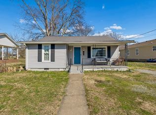 213 21st Ave W, Springfield, TN 37172