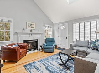 216 N Falmouth Hwy, North Falmouth, MA 02556