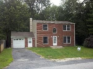 2nd image of 16121 Sawyer Ave