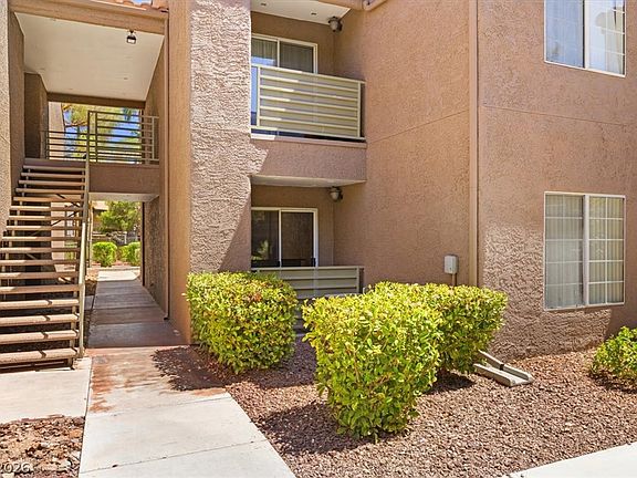 3rd image of 2111 Jetty Rock Dr Unit 102