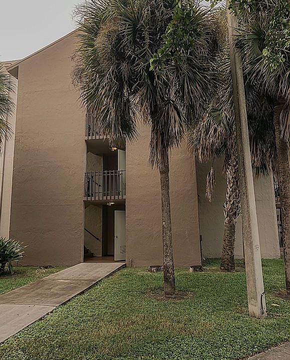 1st image of 3581 SW 117th Ave #5-209