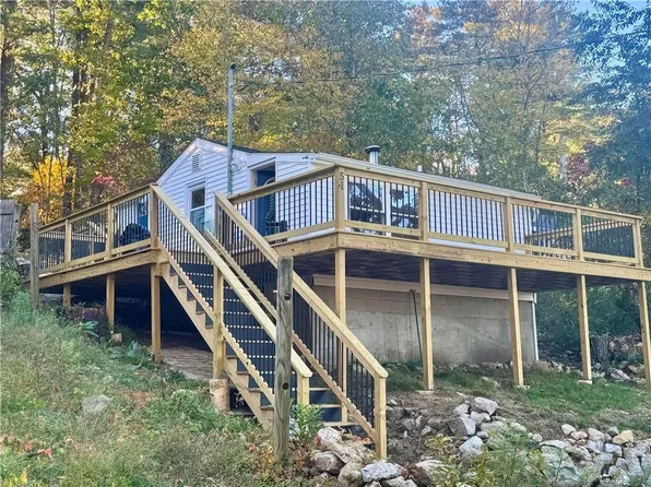 51 Knotty Oak Shrs, Coventry, RI 02816