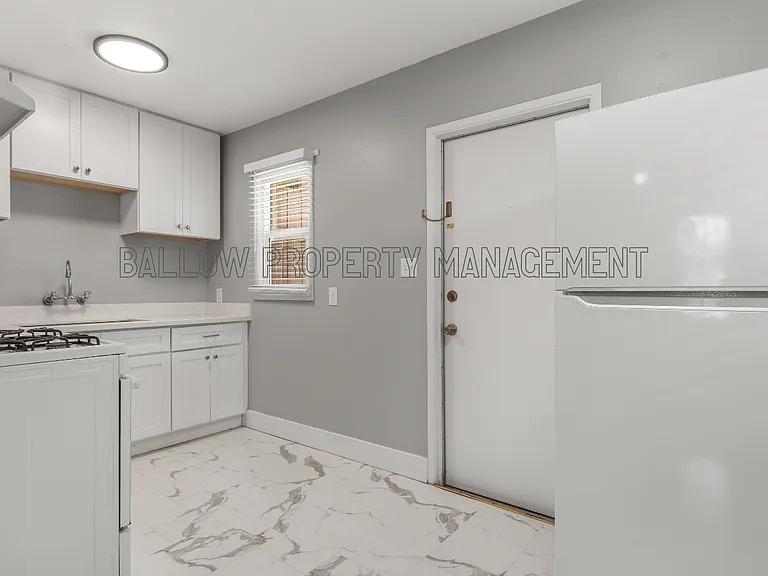 2141 E 16th St #2141 — Photo 7