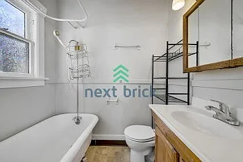 112 Wells Ave S — Photo 15