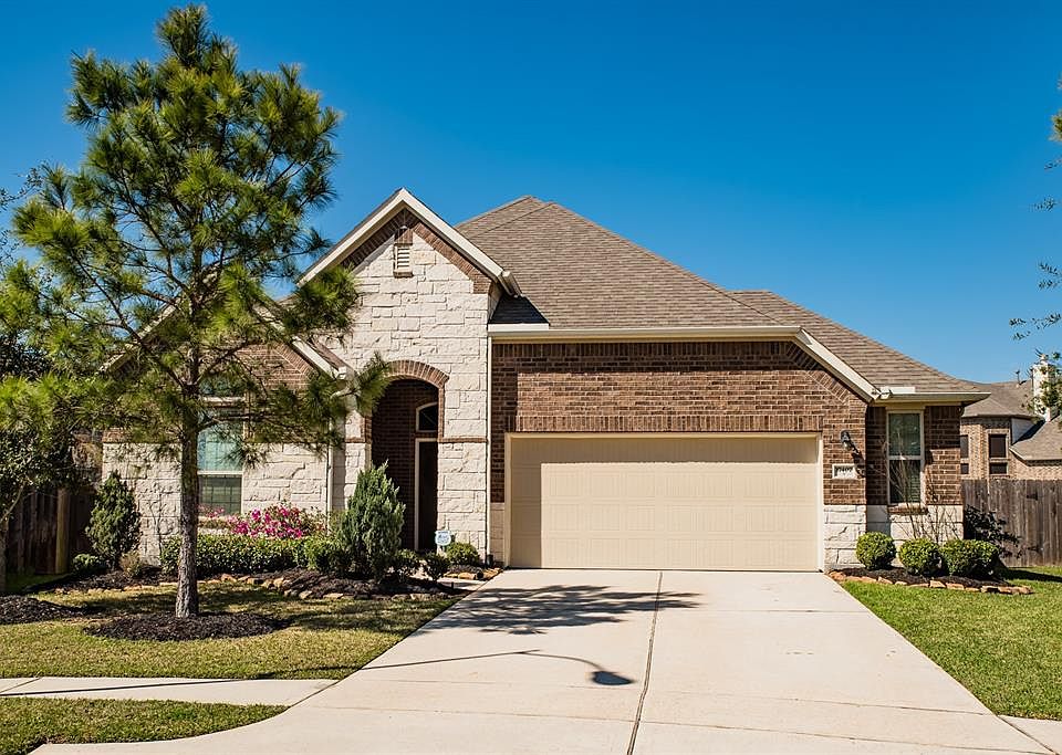 1st image of 17407 Sundown Peak Ct