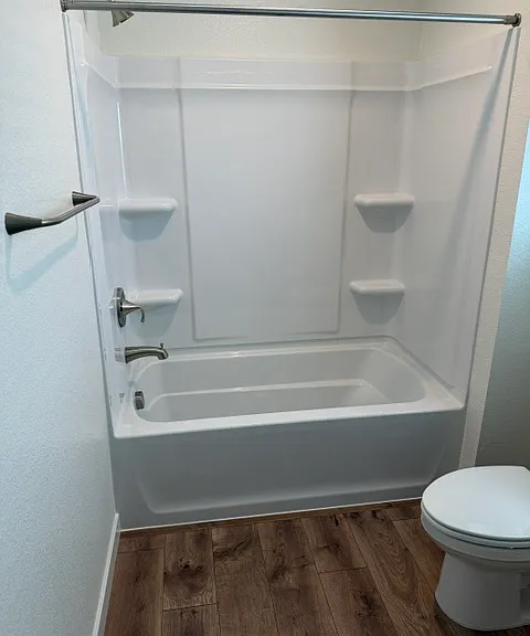 2915 Porcelain St — Photo 2