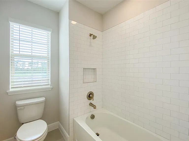 9648 Lost Creek Dr — Photo 11