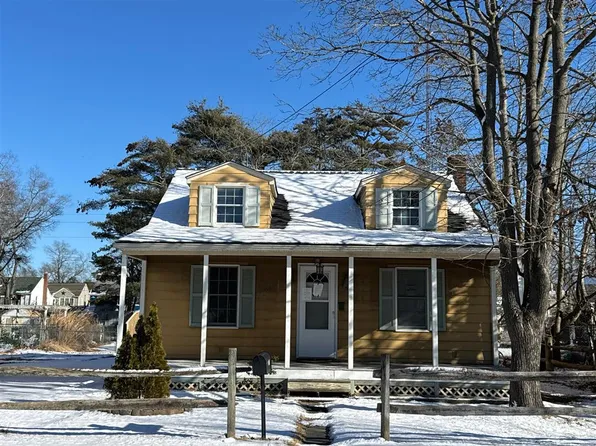 503 N 9th St, Millville, NJ 08332