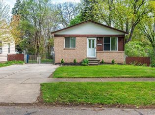 35302 Glen St, Westland, MI 48186