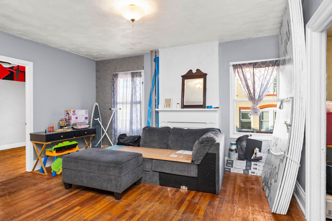 next background image