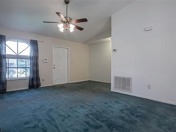 5th image of 12118 Maiden Ln