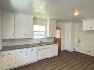 6919 Walker Ave, Bell, CA 90201