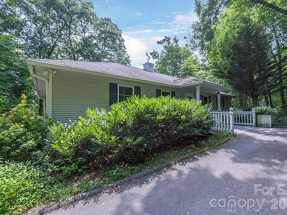 2nd image of 275 Allen Mountain Dr