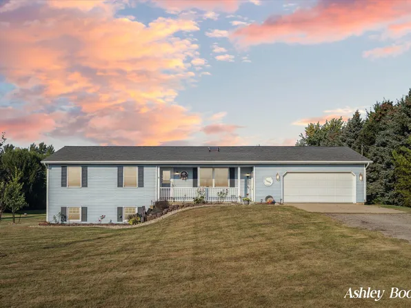 10459 78th Ave, Allendale, MI 49401
