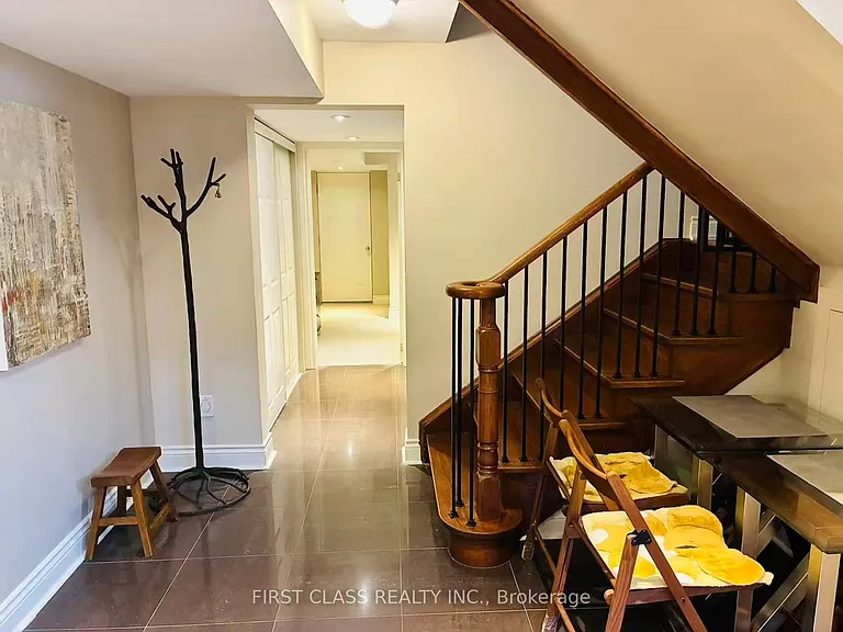 98 James Scott Rd #BASEMENT — Photo 7