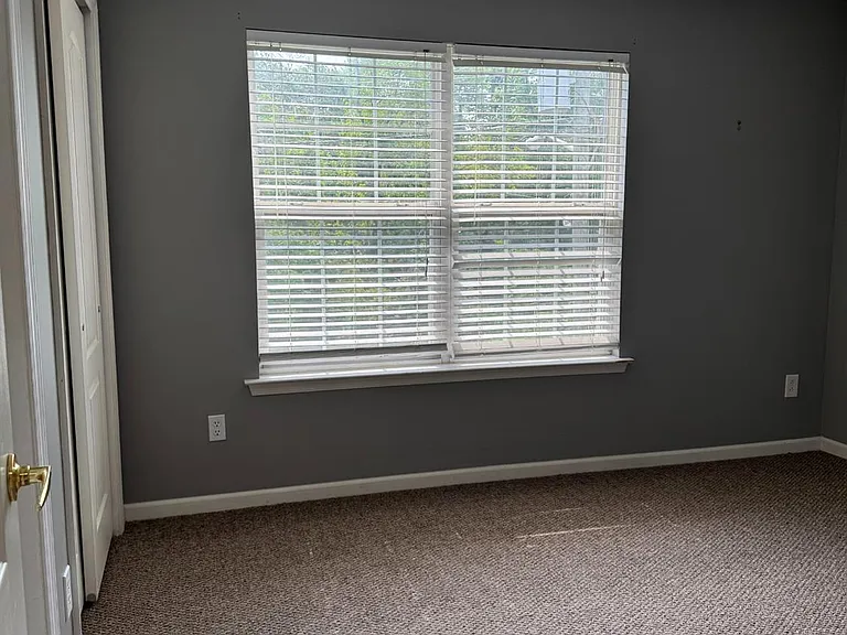 1325 Fernwood Ct — Photo 9