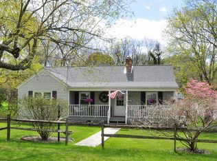 102 Church St, Rupert, WV 25984