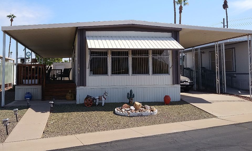 1st image of 305 S Val Vista Dr