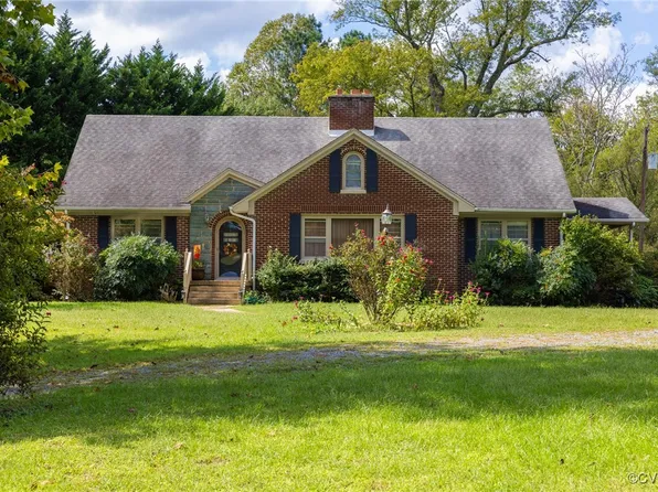 2180 Aspen Rd, Phenix, VA 23959