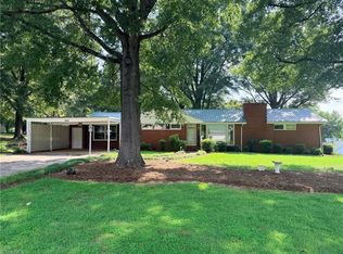 244 Weaver St, Eden, NC 27288