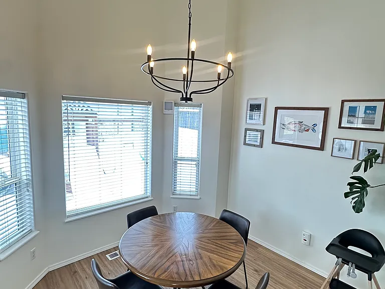 6725 Queens View Cir — Photo 16