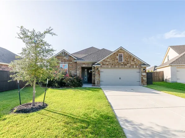5007 Maroon Creek Dr, Bryan, TX 77802