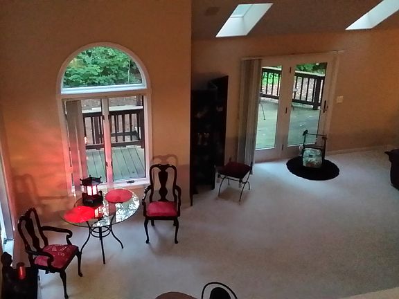 2nd image of 6452 Pinebrook Ln